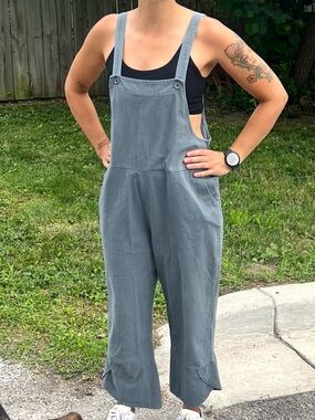 •Omoone Sz M Linen Slate Textured Crop Overalls! NEW!
